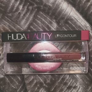 Brand New Huda Beauty Liquid Lipstick and Liner